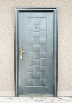 Метална врата Модел 132-d1