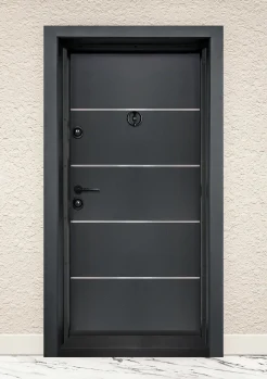 Блиндирана входна врата К 1404