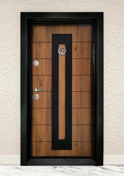 Блиндирана входна врата KL 1913